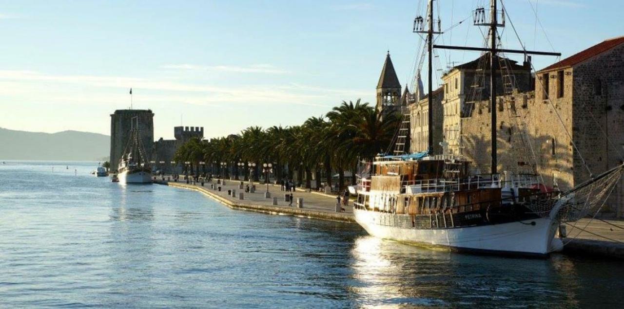 Apartman Bonaca Trogir Exterior photo